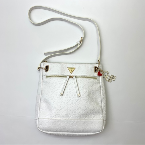 Guess Handbags - Guess Crossbody bag - NWOT